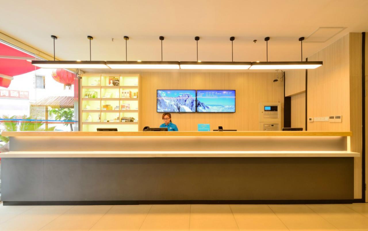 Hanting Express Xichang Qionghai Wetland Park Liangshan Yi Autonomous Prefecture المظهر الخارجي الصورة